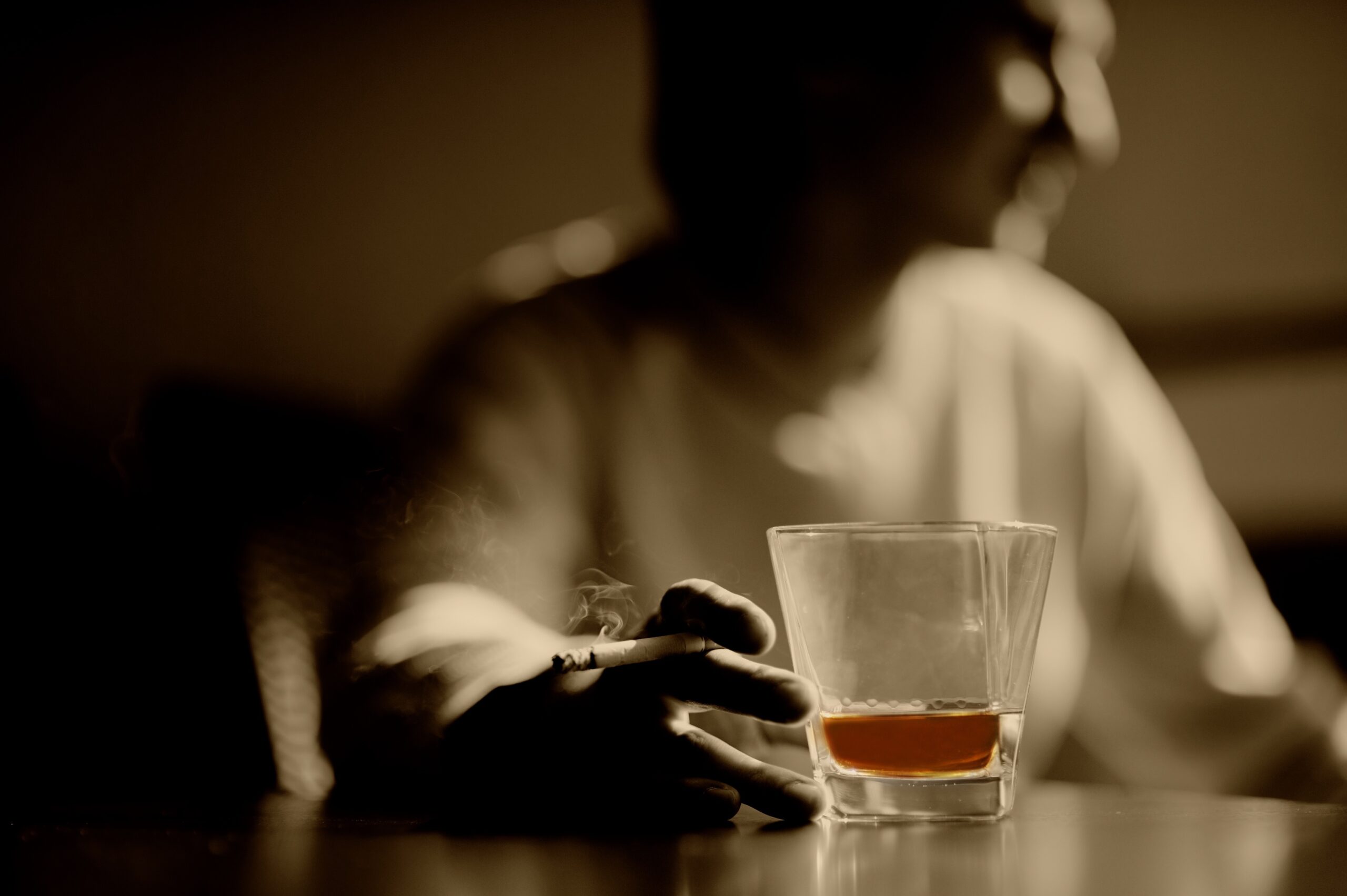 ALKOL VE SİGARANIN KARACİĞERE ZARARI
